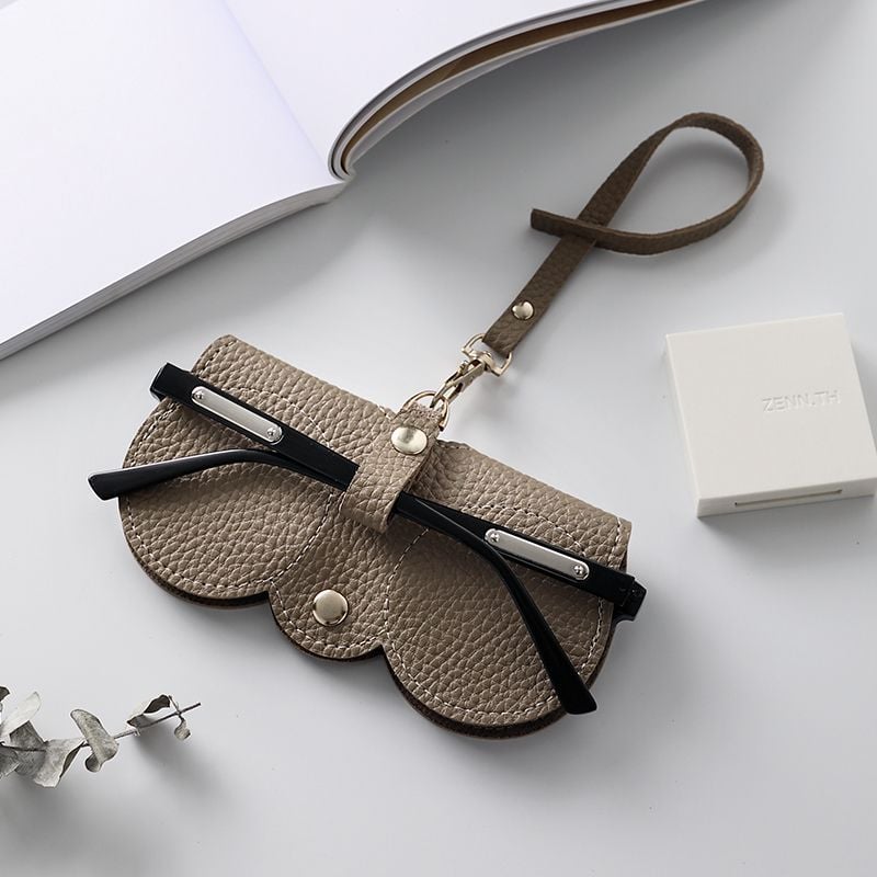 š„This Week's Special āØSoft PU Leather Sunglasses Bagšļø