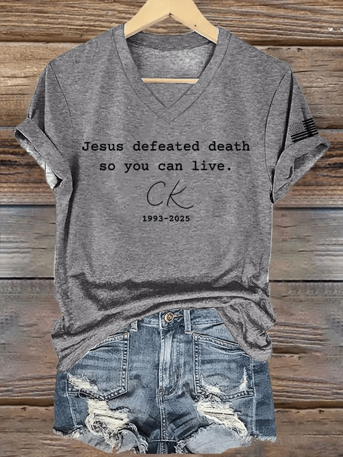 Women's Hot Spot Print V-Neck T-Shirt