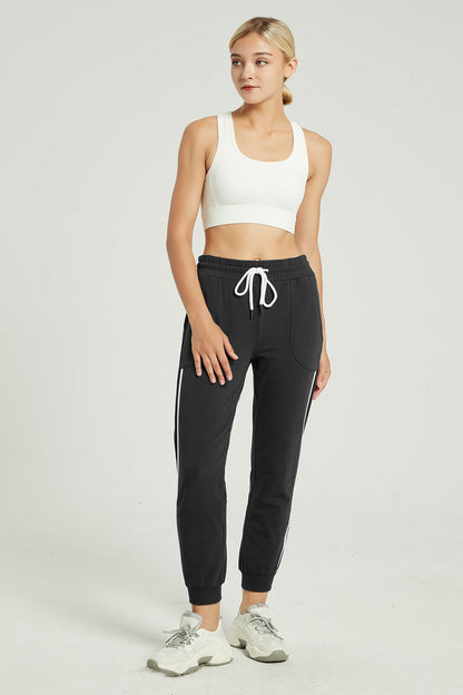 Comfortable and Stylish Capri Pants for Women - Perfect for Any Occasion