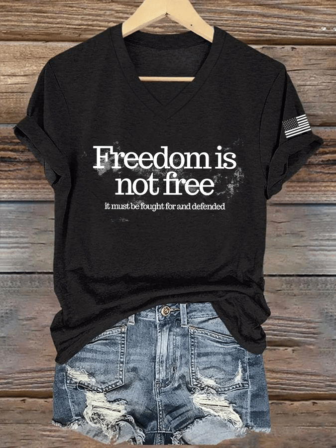 Women's Hot Spot Print V-Neck T-Shirt