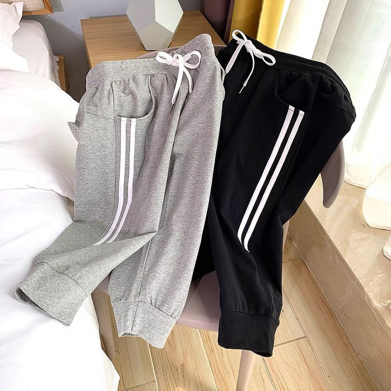 Comfortable and Stylish Capri Pants for Women - Perfect for Any Occasion